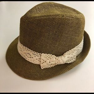 NWOT The Hatter Company straw fedora hat
